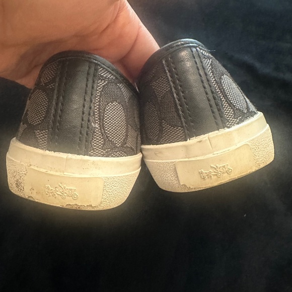 Coach sneakers . Monogram in gray . Size 7.5 - Picture 2 of 6